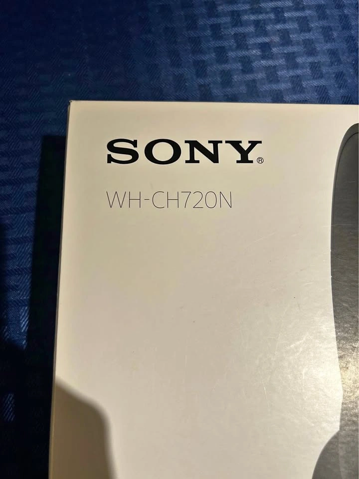 Sony WH-CH720N Wireless Noise Canceling Headphones