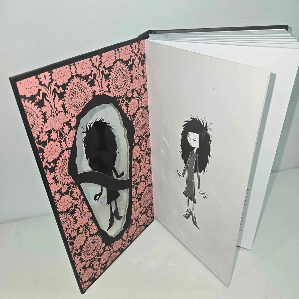 Ghostgirl Hardcover Book by Tonya Hurley (1st Edition - Like New - photo 2