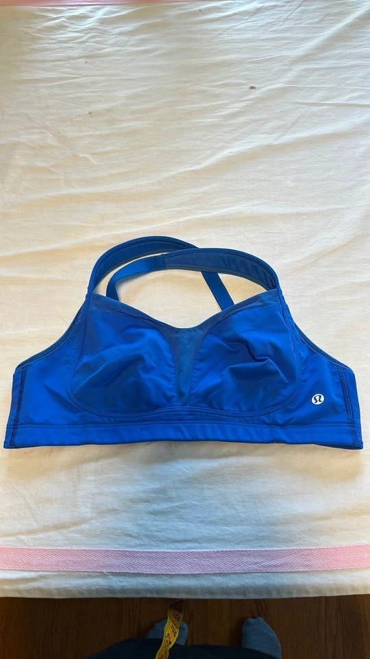 Lululemon Bra - photo 2