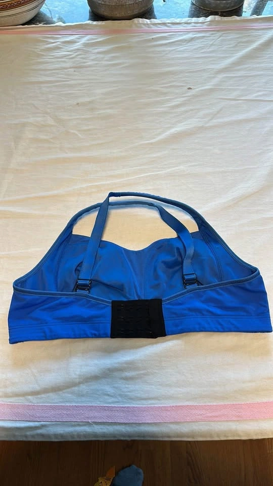Lululemon Bra - photo 5