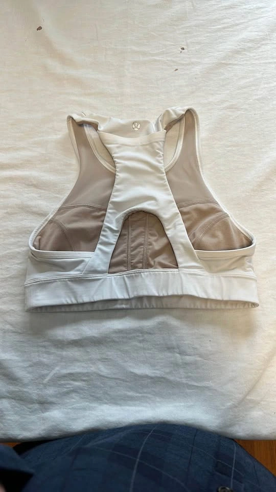 Lululemon Women's White Sports Bra - photo 2