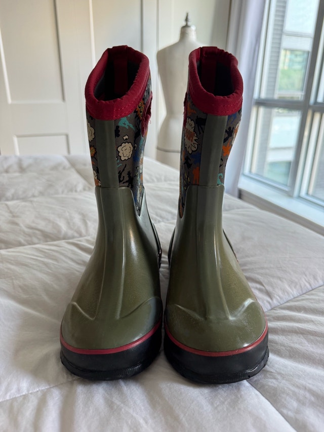 Kids Size 1 BOGS Winter Boots Rated for -30 Weather - Green - photo 4