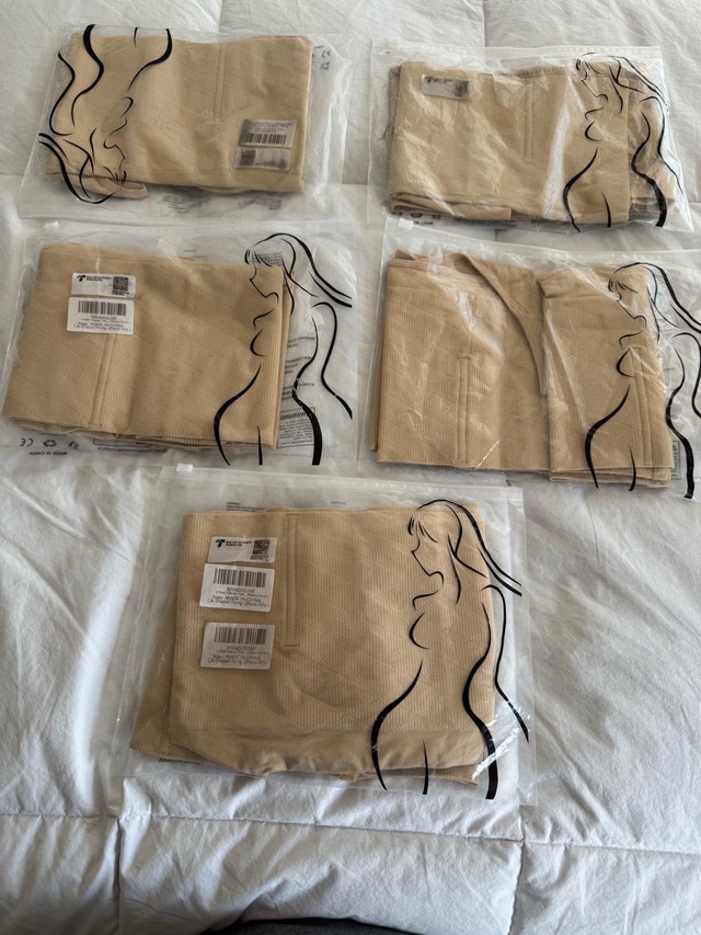 5 Brand New Packages of Shapeware from Netflix Size L - photo 2