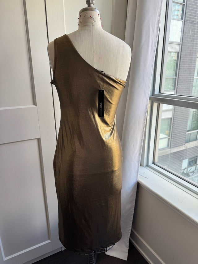Ladies Brand New Gold Fashion Nova Dress, New w Tags On- Size XL - photo 4