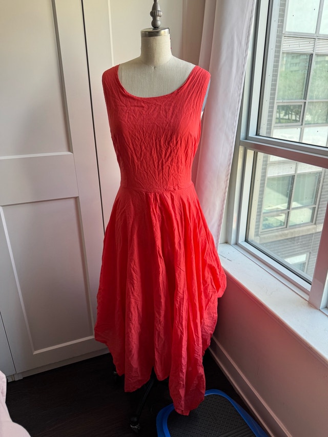 Ladies Brand New Orange Dress, Never Worn Size Large