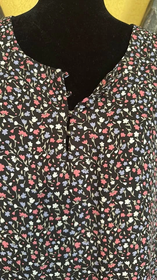 Reitmans Floral Print Top - photo 3