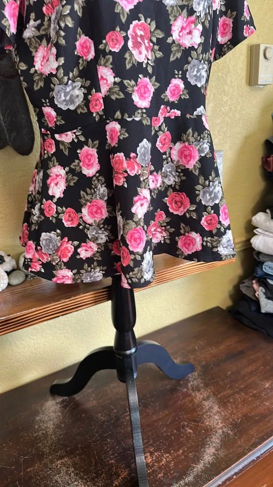 H&M Floral Women's Top - photo 3