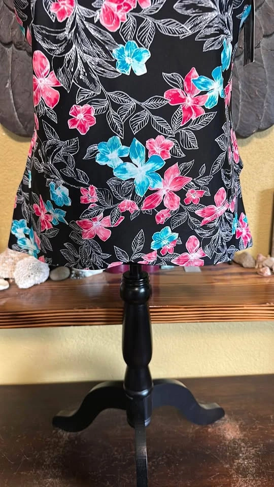 Christina Floral Black Swim Top - photo 2