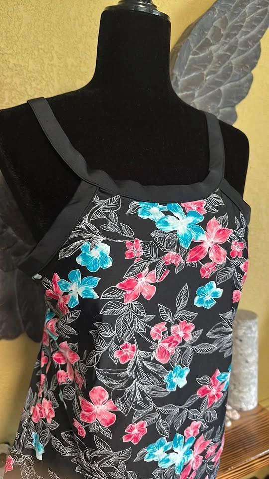 Christina Floral Black Swim Top - photo 4