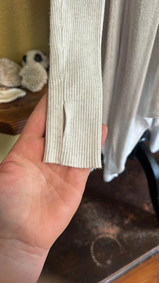 Lululemon Oversized Poncho Style Pullover - photo 2