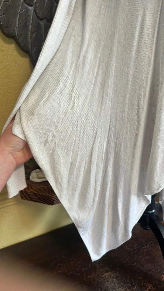 Lululemon Oversized Poncho Style Pullover - photo 3
