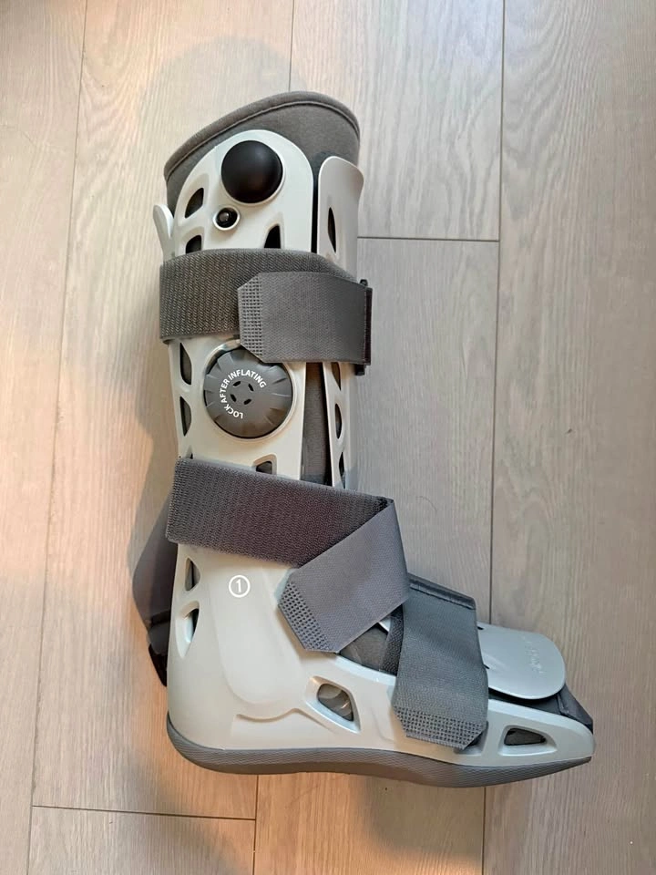 Orthopaedic Walking Boot