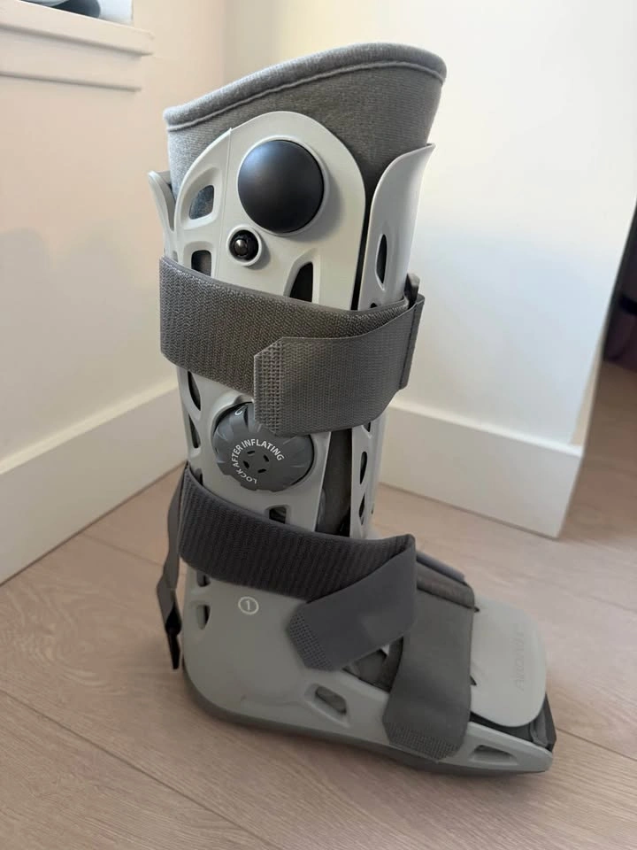 Orthopaedic Walking Boot - photo 2