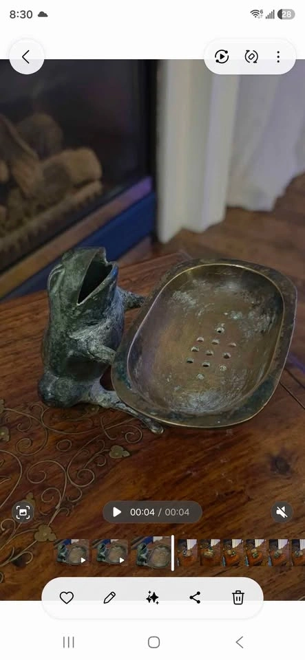 Vintage Bronze Frog Soap Dish - photo 4