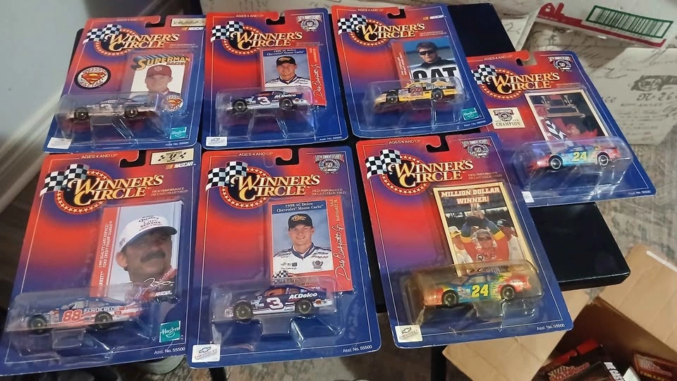 Vintage NASCAR Die-Cast Cars, Cards, Bears, and Tins - photo 2