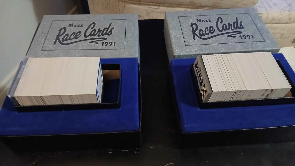 Vintage NASCAR Die-Cast Cars, Cards, Bears, and Tins - photo 5