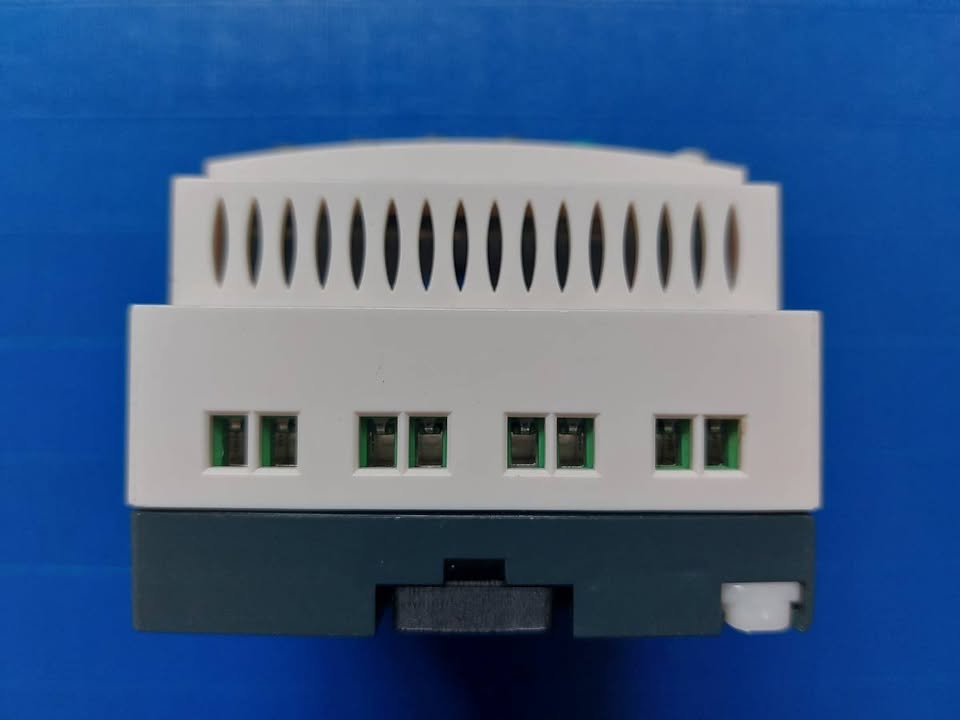 Schneider Electric Zelio Smart Relay Timer - photo 4
