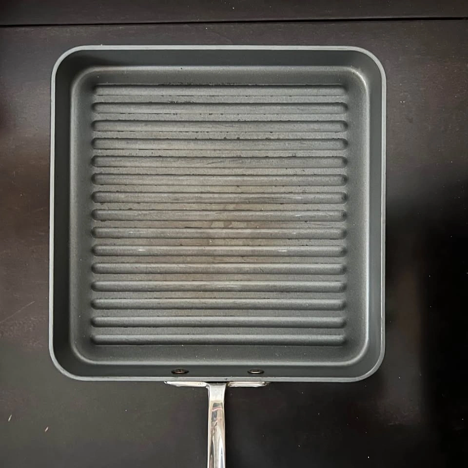 All-Clad HA1 Hard Anodized Nonstick 11x11 Inch Grill Pan - photo 4