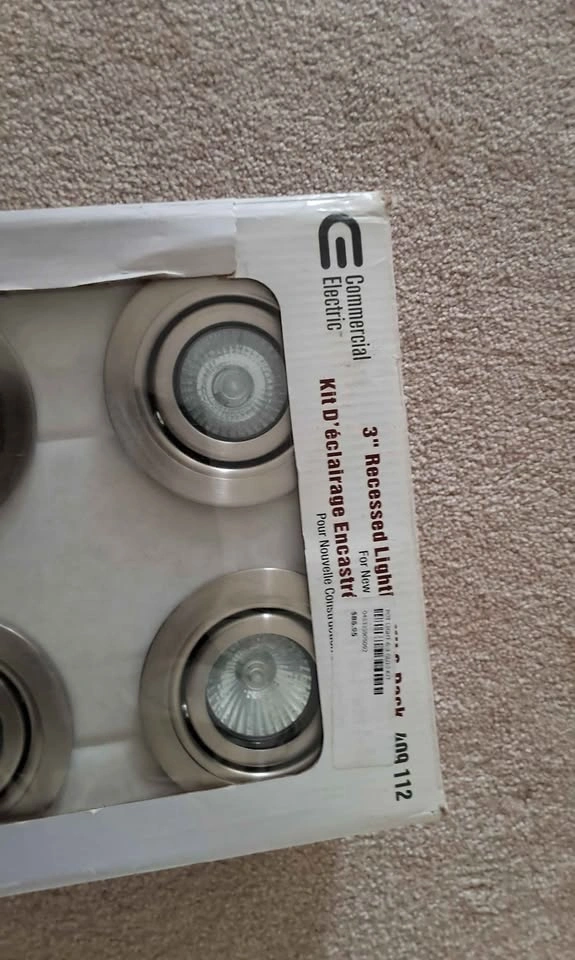 6 silver recessed lights near Londonderry Mall - photo 2