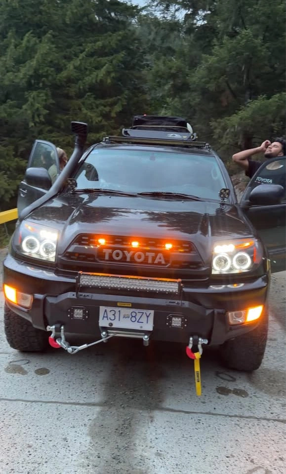 2003 Toyota 4Runner - photo 3