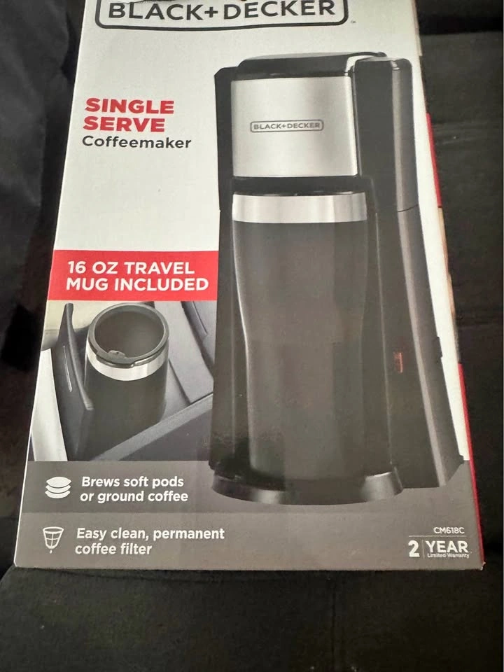 BLACK+DECKER Single Serve Coffeemaker, Black, CM618