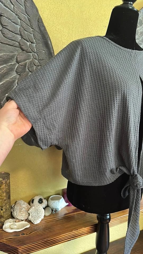 SHEIN Gray Tie-Front Cover up/Crop Top - photo 3