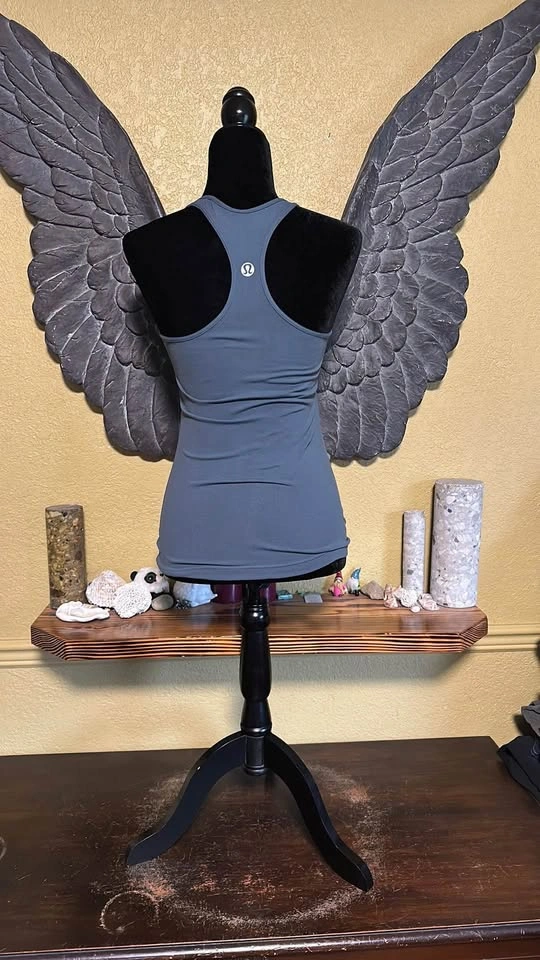 Lululemon Racerback Tank Top - photo 3