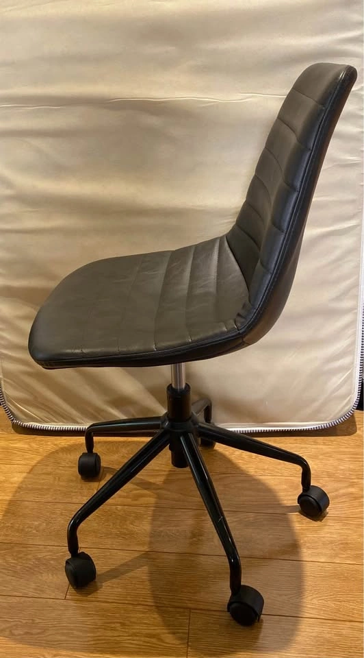 Modern Leather Office Chair - photo 2
