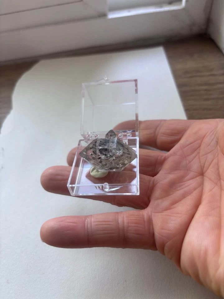 Double-Terminated Quartz Crystal with Anthraxolite Inclusion - photo 3