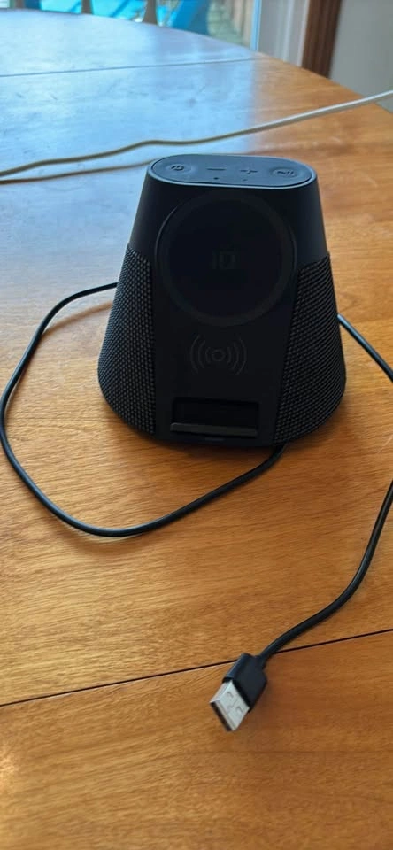 IQ Bluetooth speaker - photo 3