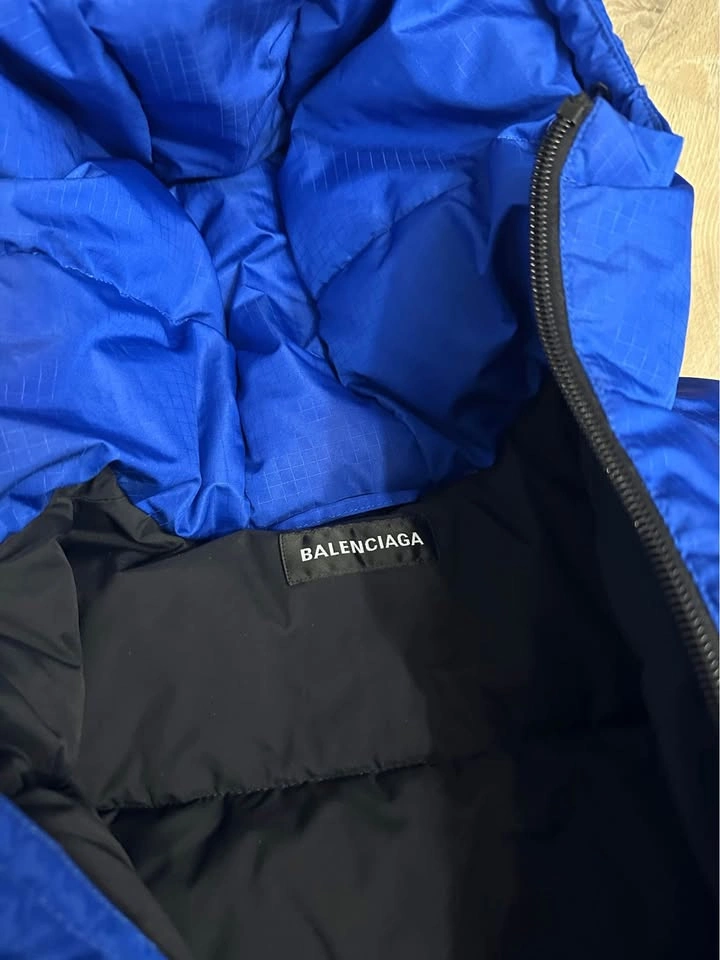 Balenciaga Padded Jacket Blue size 46 - photo 3
