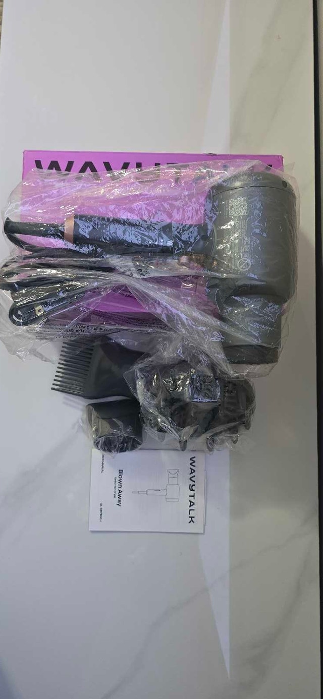 Wavytalk Blown Away Ionic Hair Dryer - photo 2