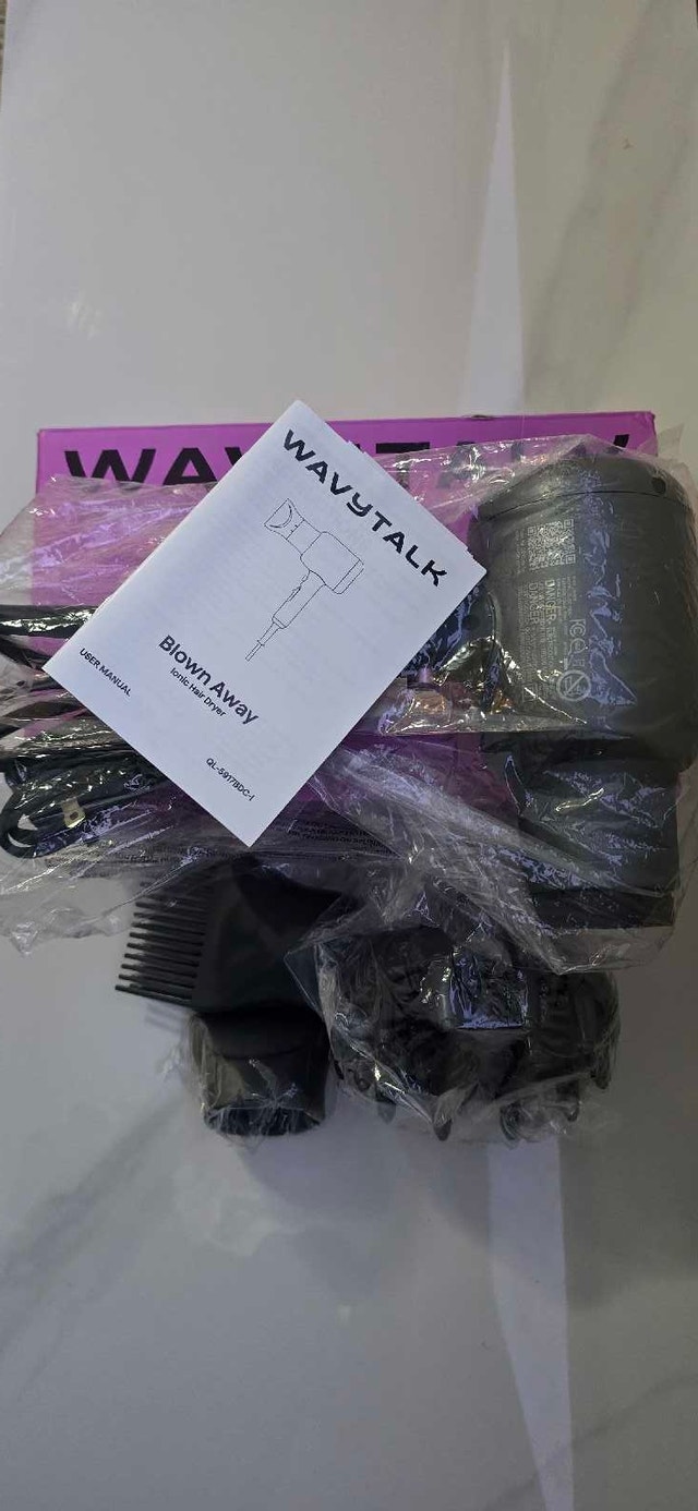 Wavytalk Blown Away Ionic Hair Dryer - photo 3