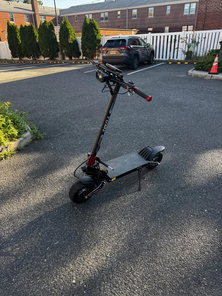 YUME Raptor Electric Scooter - photo 3