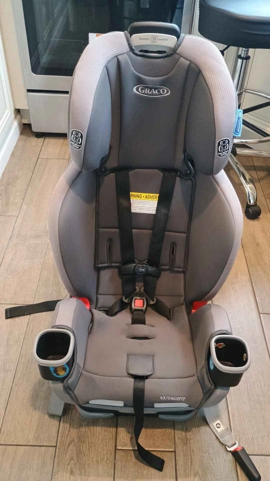 Graco Extend2Fit convertible car seat - photo 5