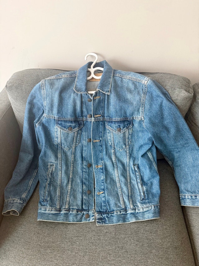 Zara Men's Denim Jackets – Blue & Black, Trucker Style
