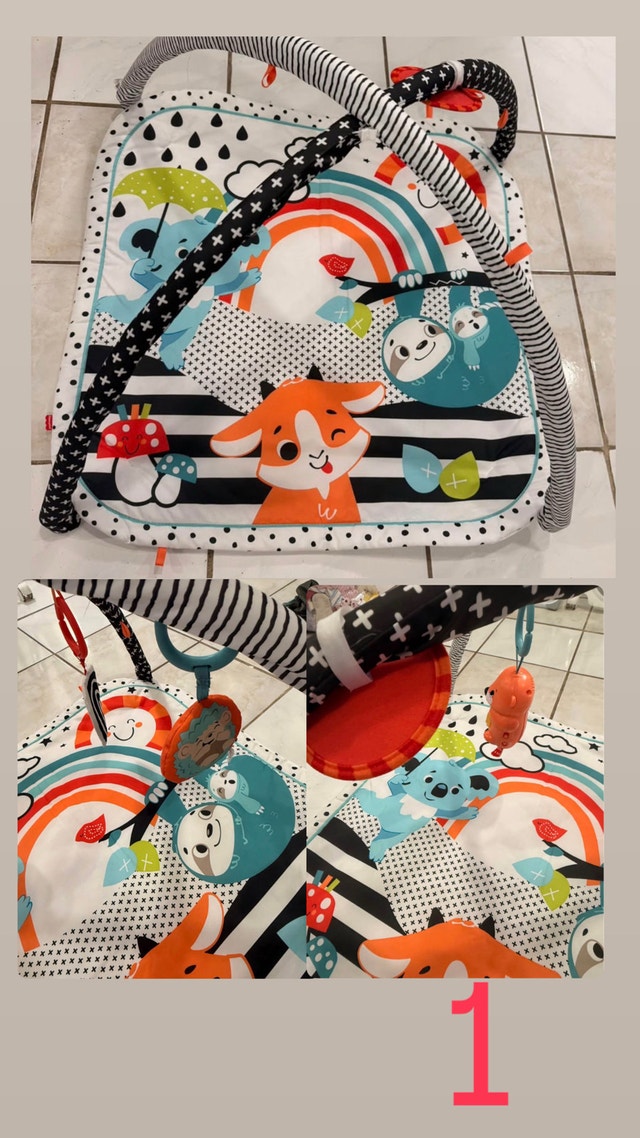 Fisher-Price Deluxe Kick & Play Gym
