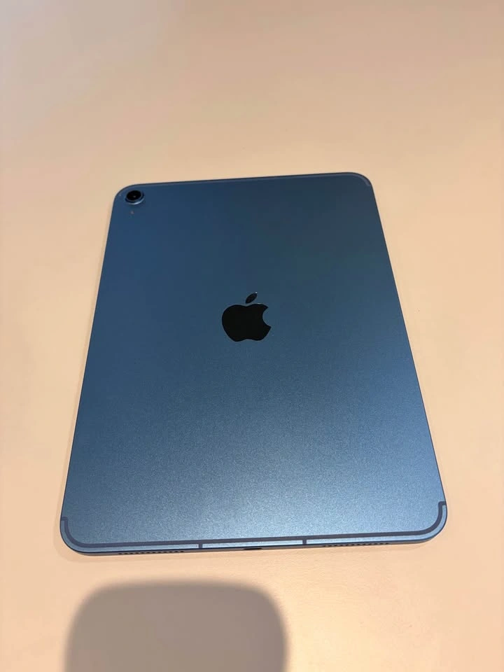 Apple iPad 11th Gen A16 - photo 3