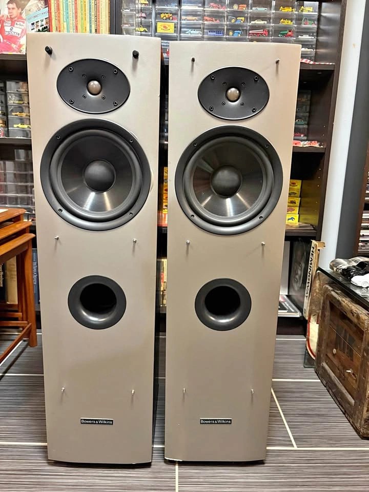ATHENA Technologies AS-F1 2-way floor standing tower speakers