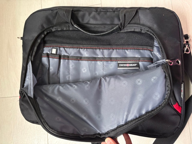 Swissgear Laptop Briefcase Bag - photo 4