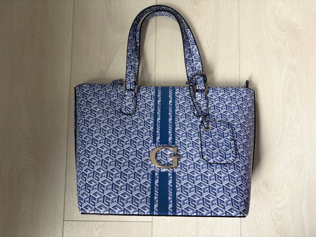 Guess Tote (Blue Geometric)