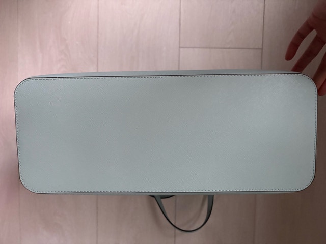 Michael Kors Tote (Mint) - photo 4