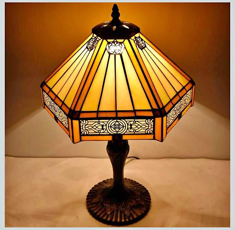 Tiffany Style Mission Stained Glass Table Lamp