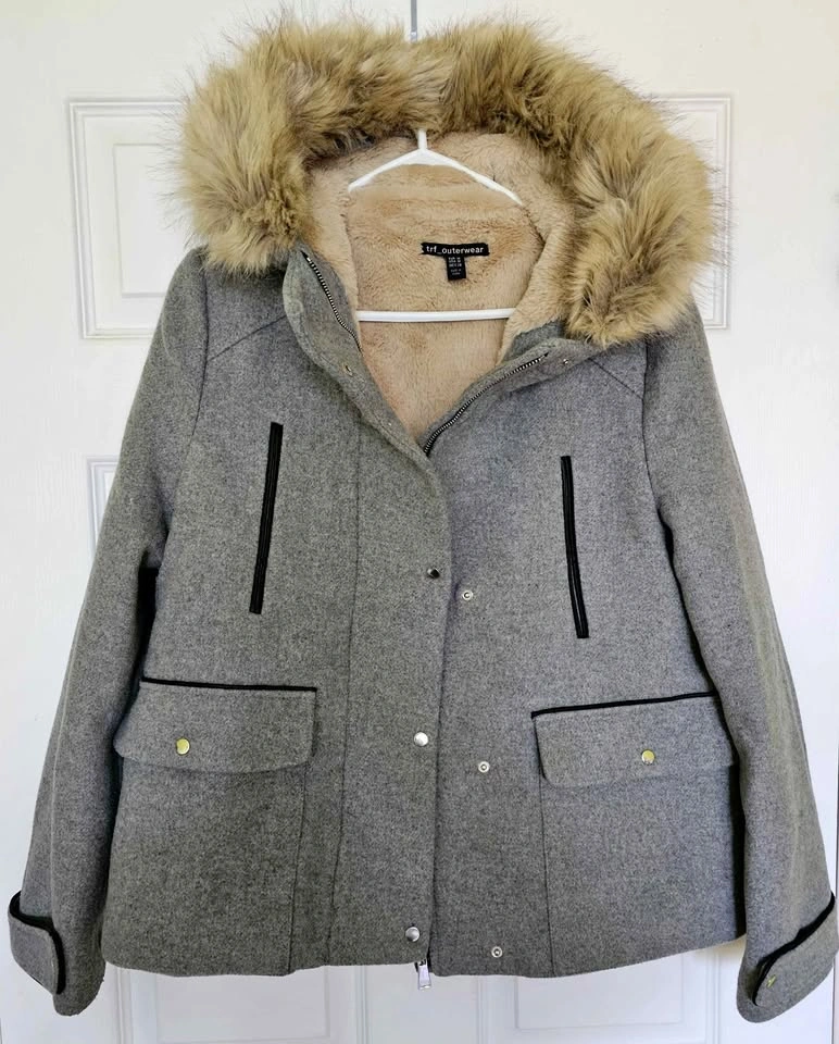 Brand New Zara TRF Faux Fur Hooded Wool Blend Parka - Size M
