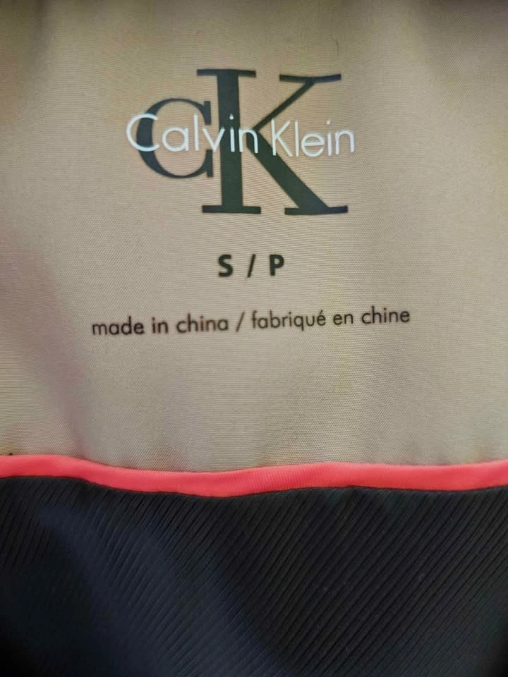 Brand New Calvin Klein Women's Trench Coat - Size S - photo 3