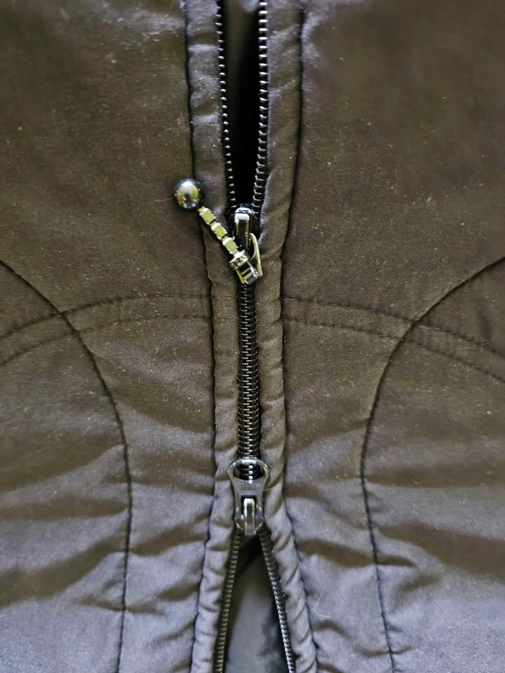ESPRIT 2-in-1 Convertible Padded Jacket Vest - Size M - photo 4