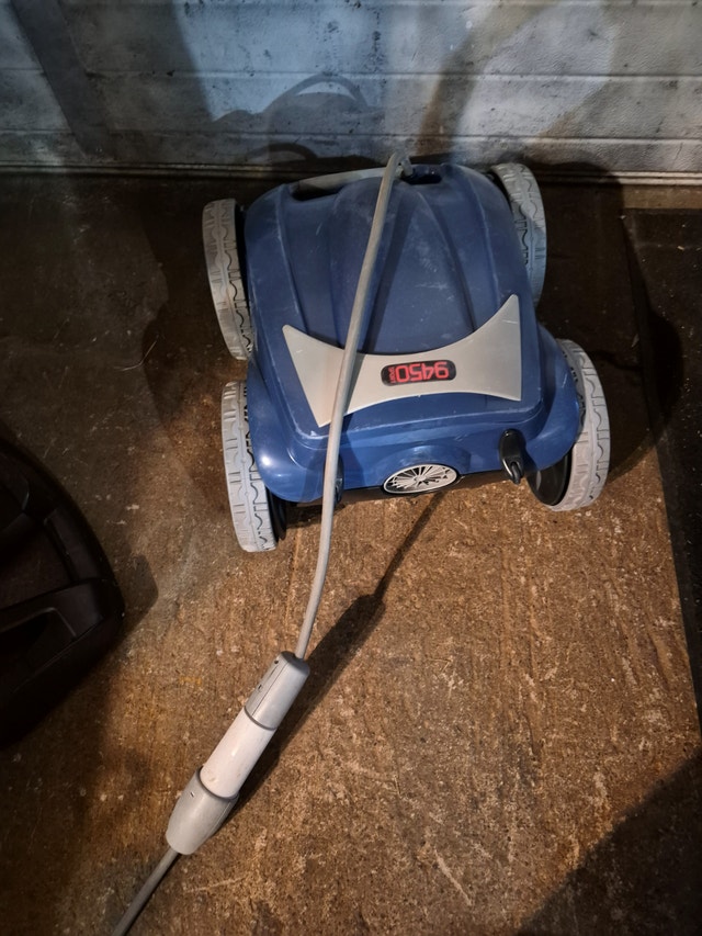 Pool cleaner robot polaris 9450 parts or repair
