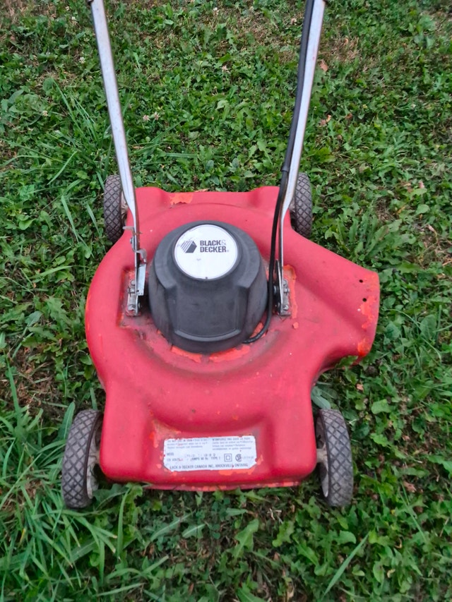 Black & Decker Electric Lawnmower - photo 5