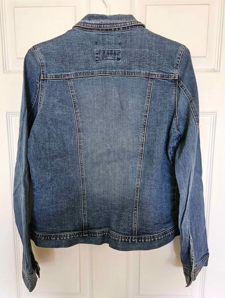 Old Navy Women's Classic Blue Stretch Denim Jacket - Size M - photo 2