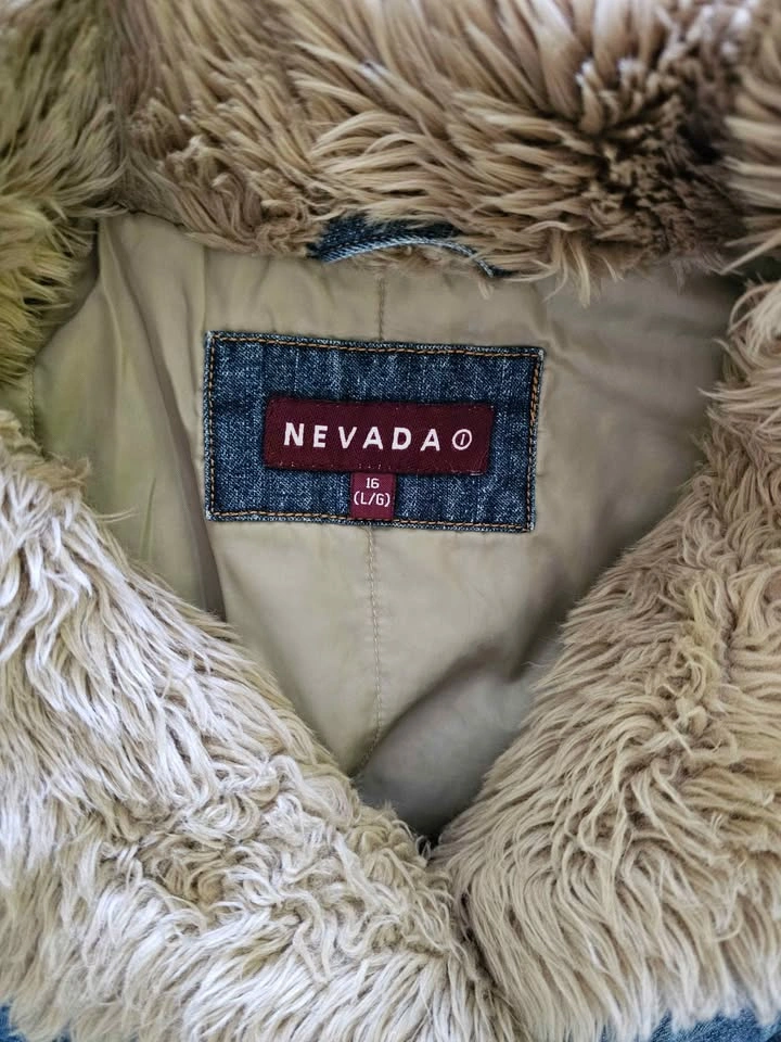 NEVADA Women's Vintage Style Faux Fur Trimmed Denim Jacket - Siz - photo 3